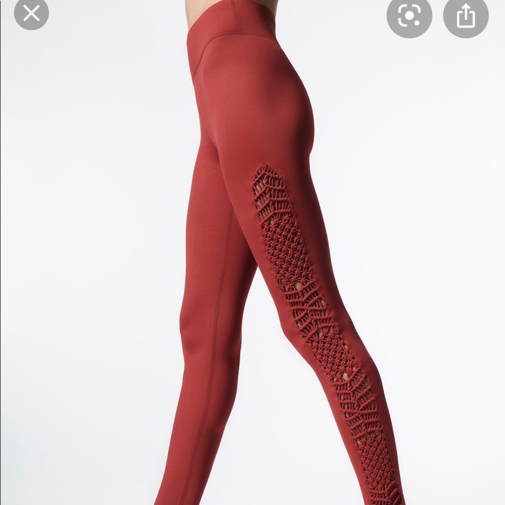 Carbon38 Red Sayang Legging